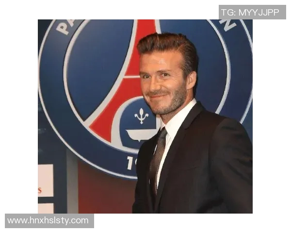 足球9号球星的传奇之路 从绿茵场上的英勇表现到全球瞩目的荣耀时刻